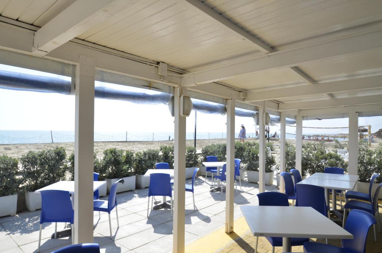 African Beach Hotel-Residence Manfredonia Bagian luar foto